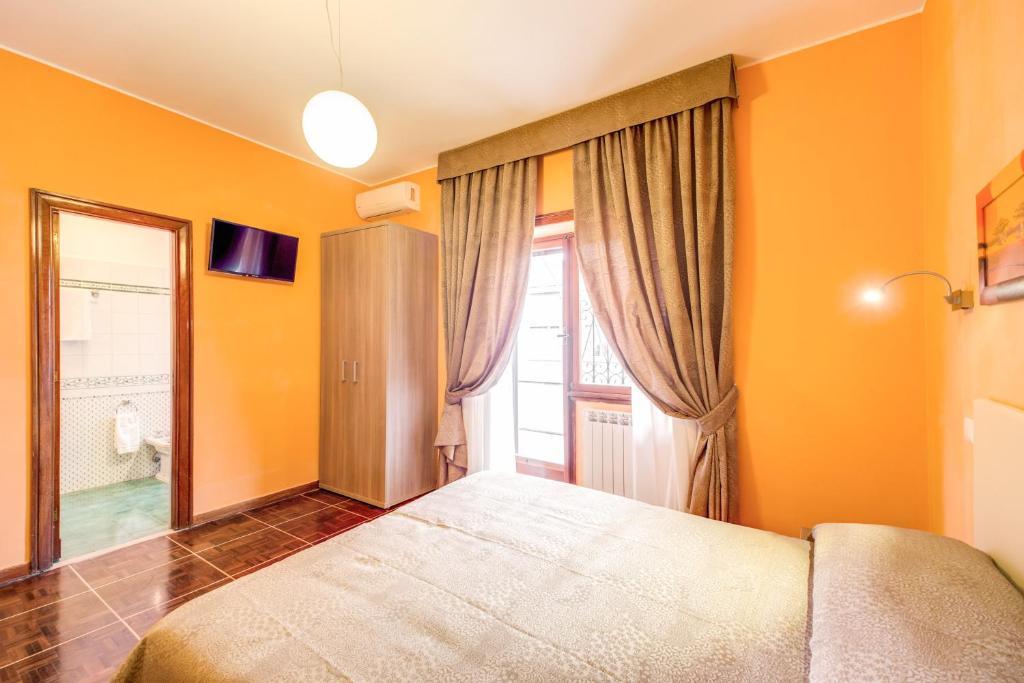 Bed and Breakfast Domus Cornelia Рим Экстерьер фото