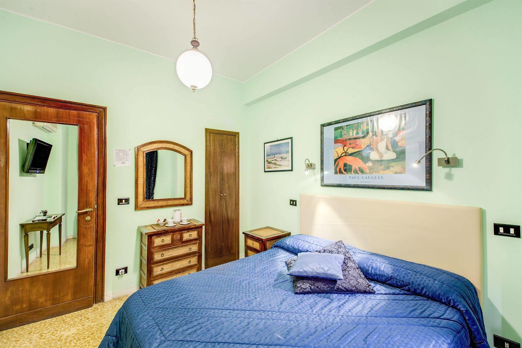 Bed and Breakfast Domus Cornelia Рим Экстерьер фото